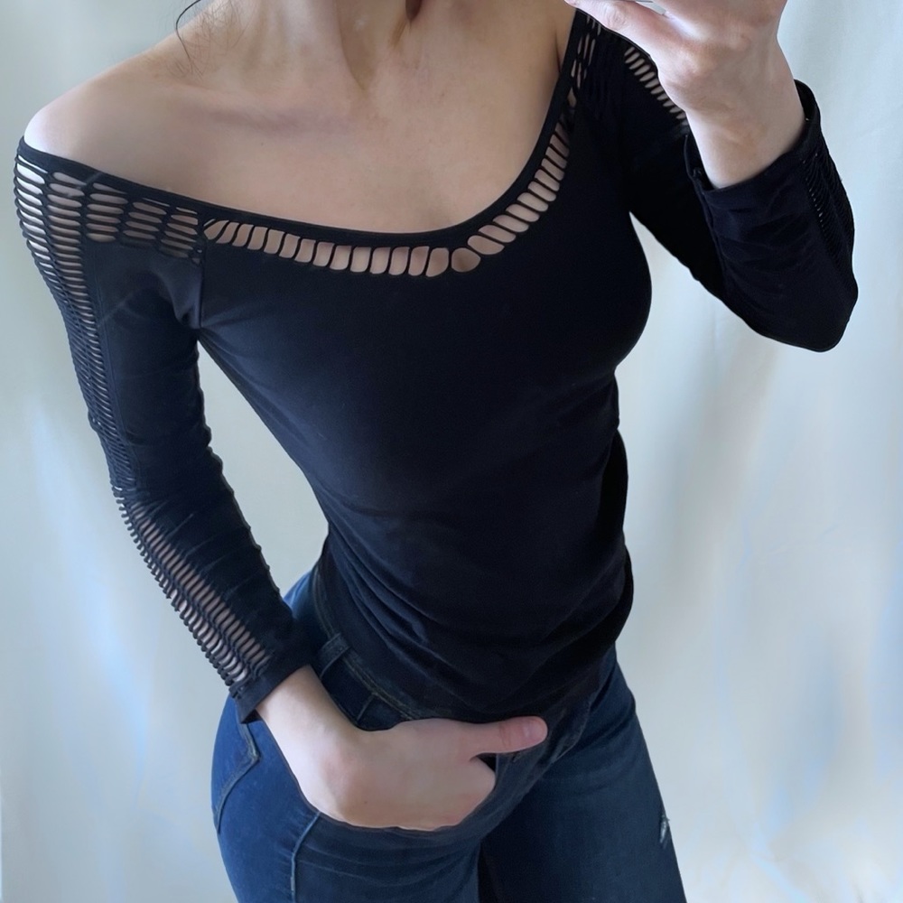 Black Spandex Sexy Top with Hole Design